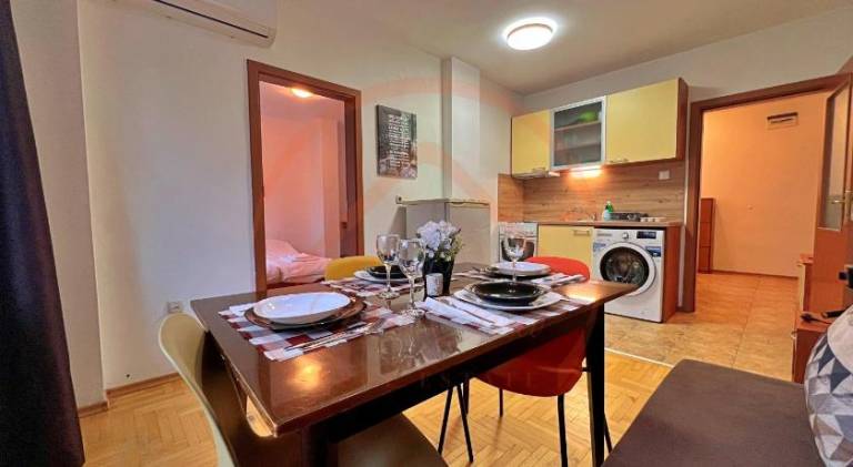 Apartment | Next to Alexander Nevsky Cathedral | Pet-friendly — photo 2