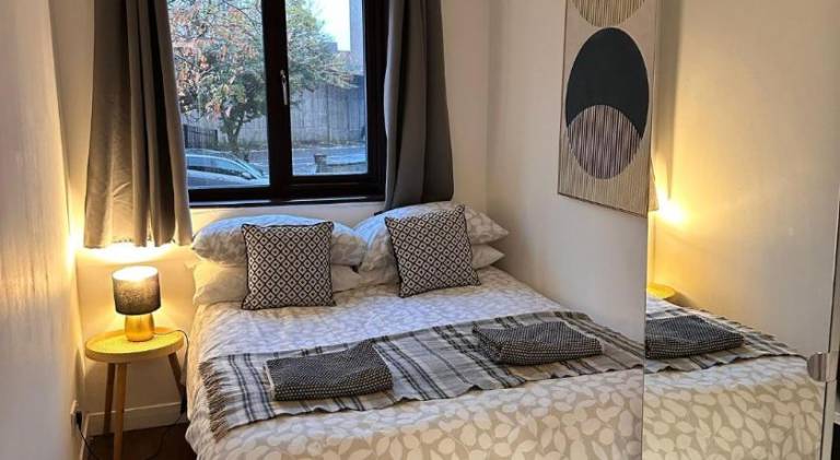 Charming rental apartment | Close to Glasgow Cathedral | Dogs allowed — photo 2