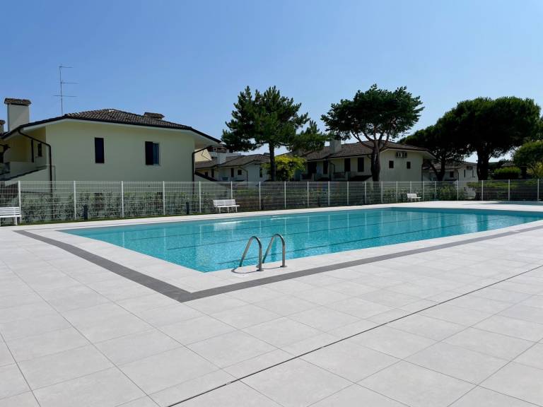 Children-friendly villa with pool, yard & BBQ | Garden view | Beach nearby | Pet-friendly — photo 4