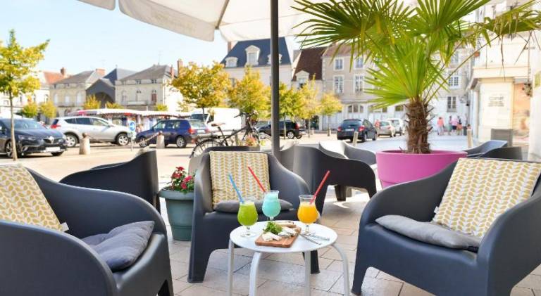 Logis Hotel Restaurant Le Puits Dore — photo 3