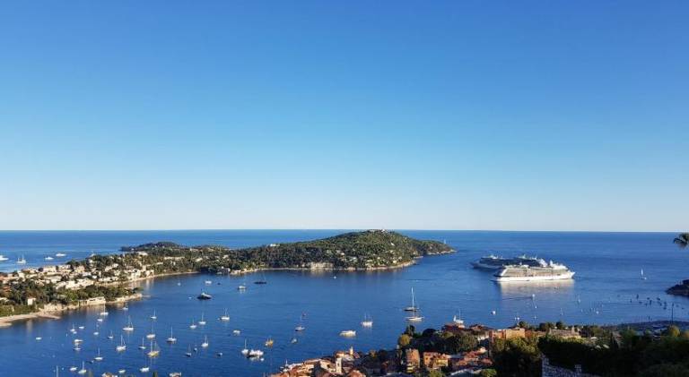 Holiday apartment with patio | Perfect for remote work in Villefranche-sur-Mer
