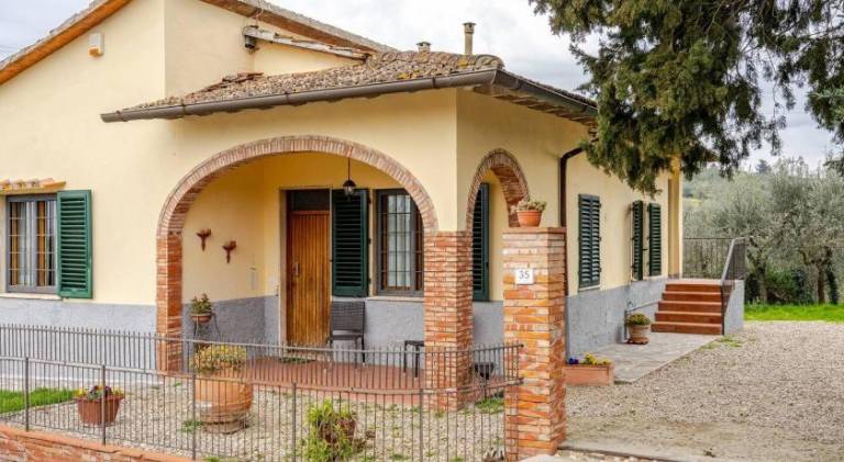 Lovely rental apartment with jacuzzi | Pets allowed in Cascia