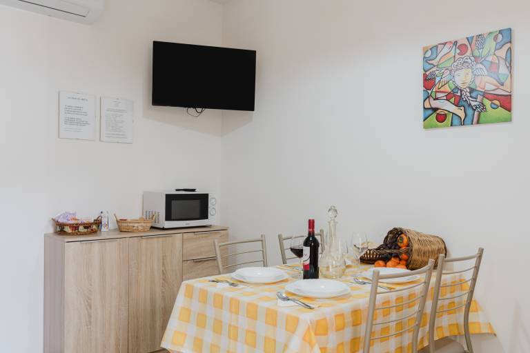 Apartment 'La Casa Di Anita Segesta - 1' with Private Terrace, Wi-Fi and Air Conditioning — photo 4