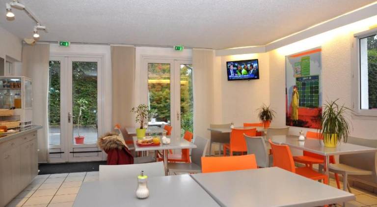 B Hotel Caen Mondeville — photo 4