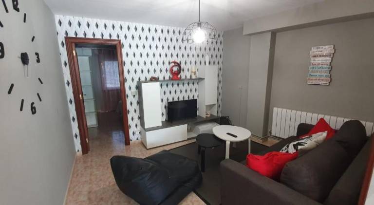 Rental apartment with garden & patio in Lugo