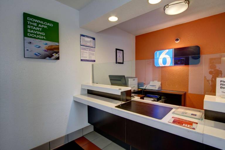 Motel 6 Richfield, OH — photo 3