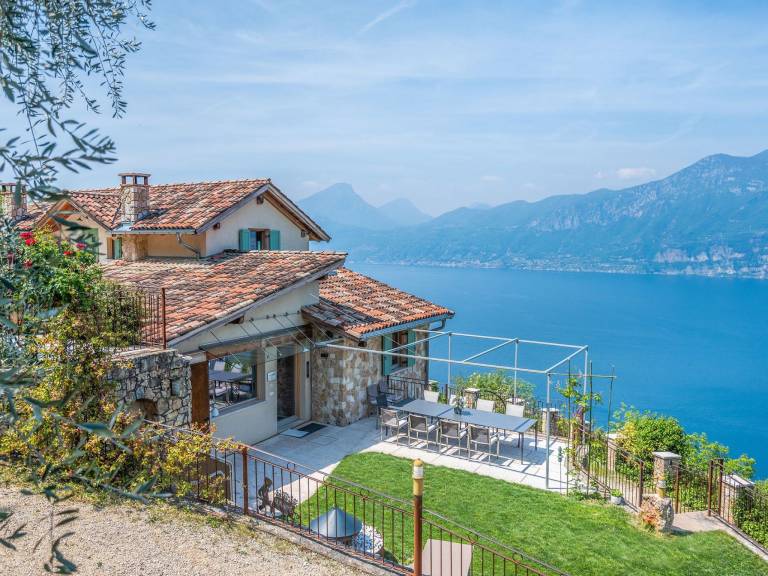 Ferienhaus in Brenzone sul Garda, Pai für max. 12 Personen Ferienhaus in Brenzone sul Garda, Pai für max. 12 Personen