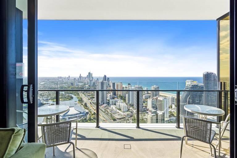 Apartment Mermaid Beach