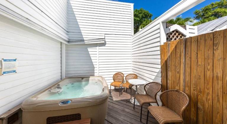 Wicker Guesthouse — photo 5