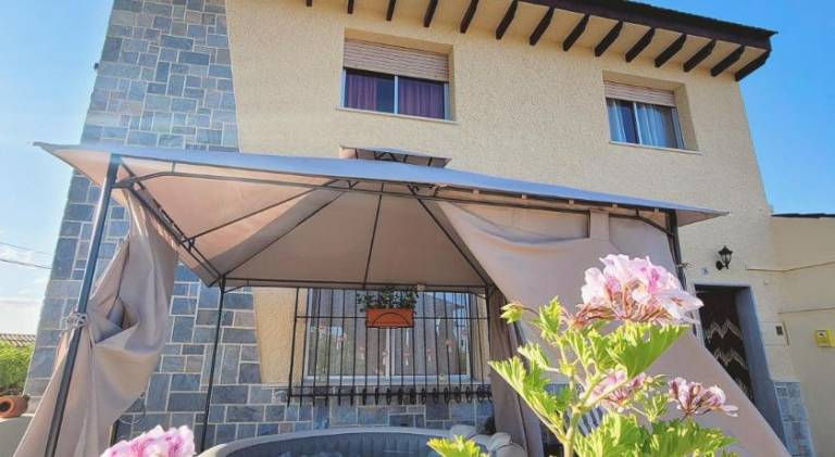 Casa Verna Jacuzzi y Barbacoa — photo 5