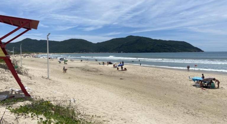 Vacation home | Beach nearby | Pets allowed in Florianópolis