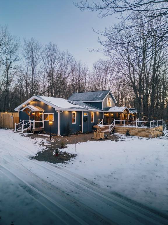 Cabin  Pocono Springs