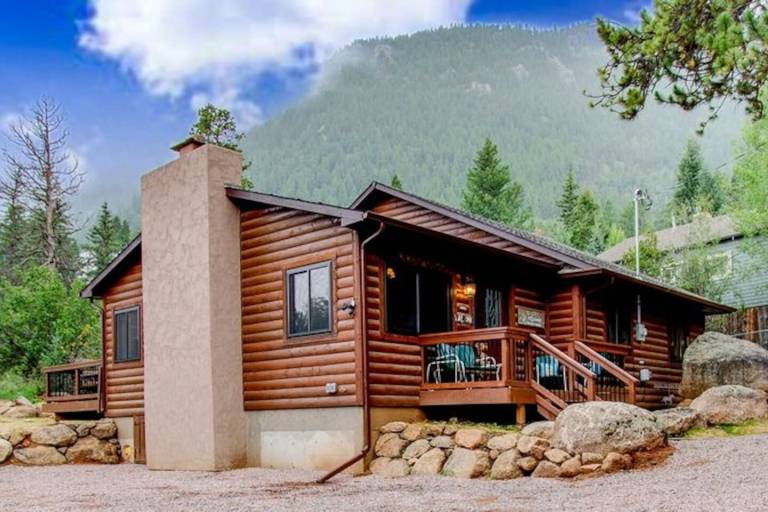 Cabin Woodland Park