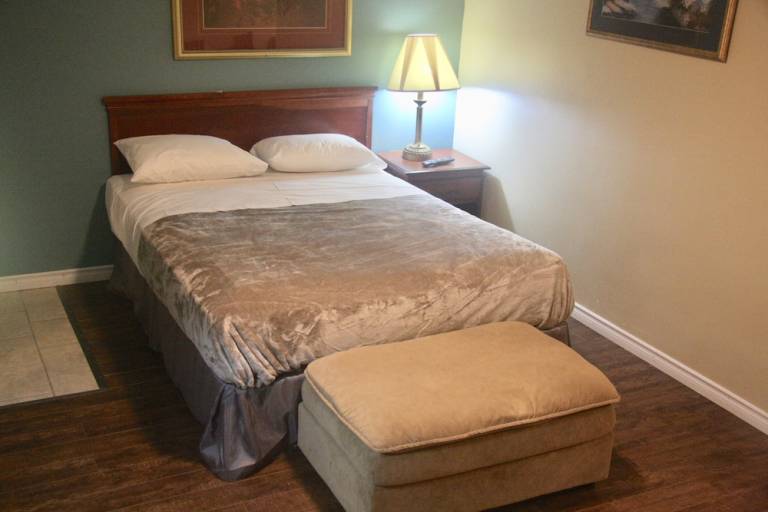 Motel  Argyle