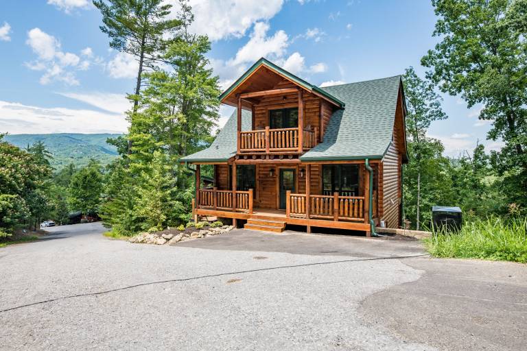 Cabin  Pigeon Forge