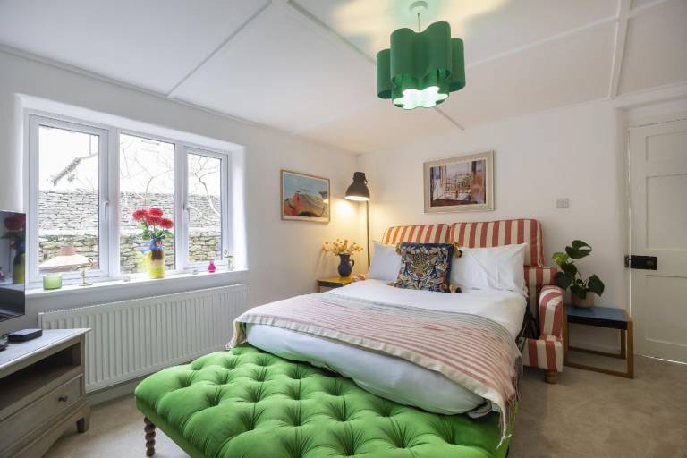 Cosy 2 Bed Cotswold Stone Cottage in Cirencester — photo 2