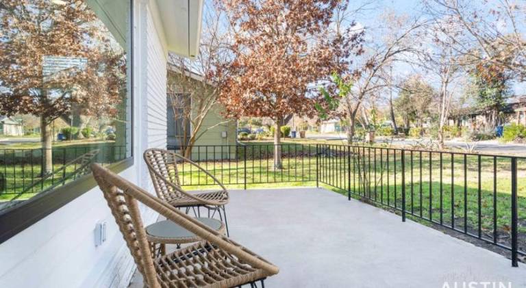 Vacation home | Suitable for remote work | Pets allowed — photo 3