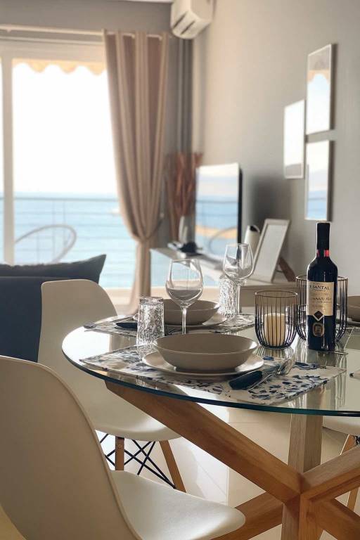 Seafront Kalamata Haven - Blue Luxury Suite — photo 4