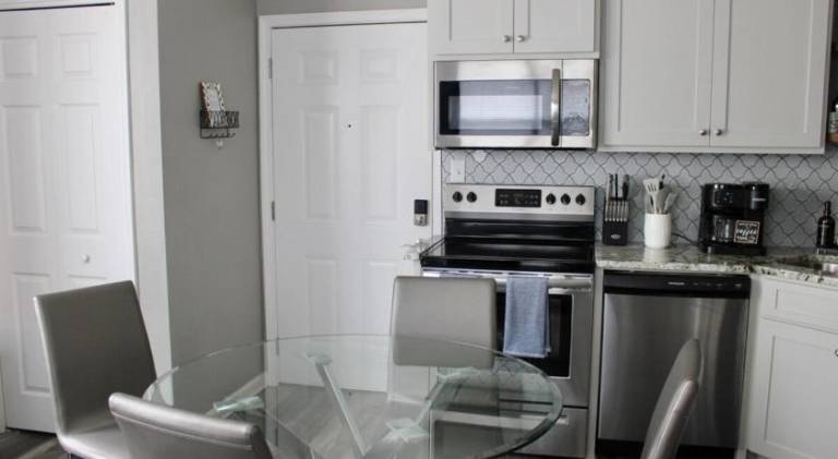 Apartment | Pet-friendly — photo 3