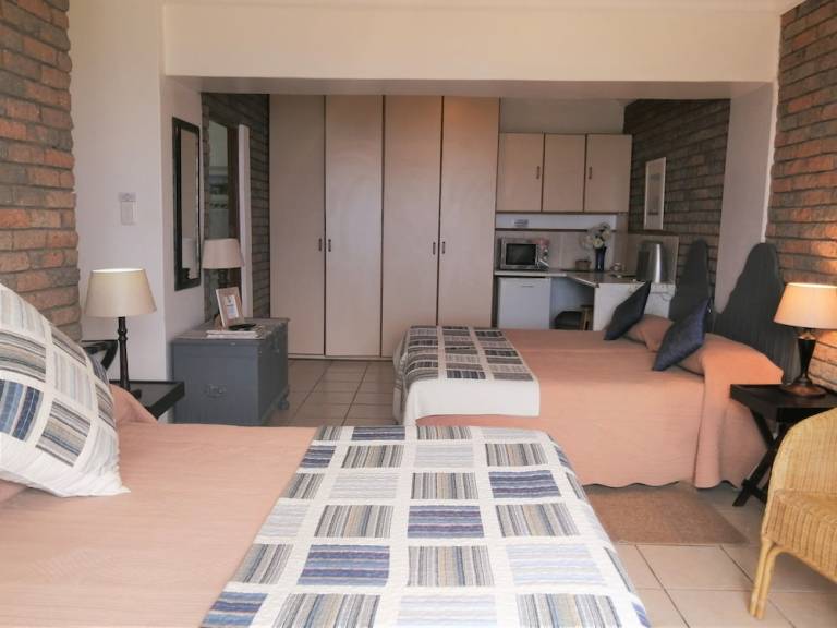 Accommodation Dana Bay