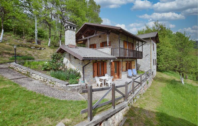 Maison de vacances  Sovramonte