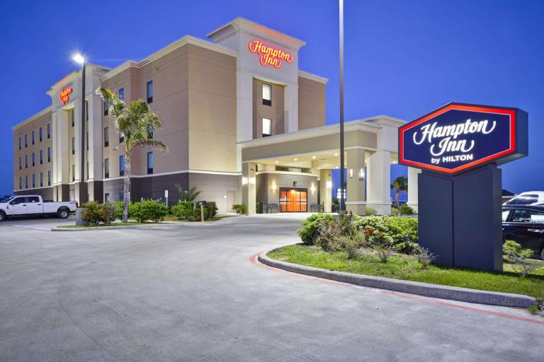 Hampton Inn Kenedy in Kenedy, TX