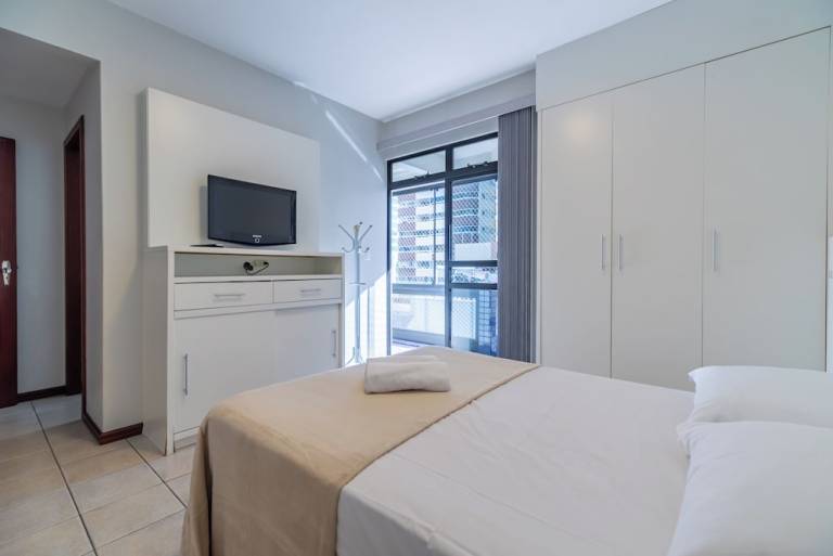 Apartamento Meia Praia
