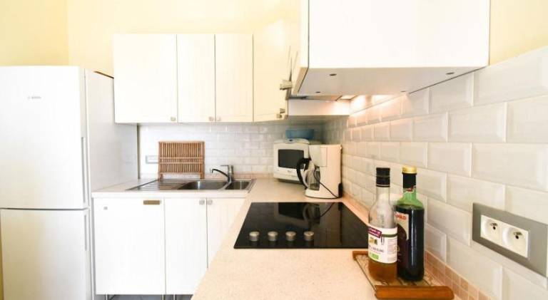 Holiday apartment with terrace — photo 4