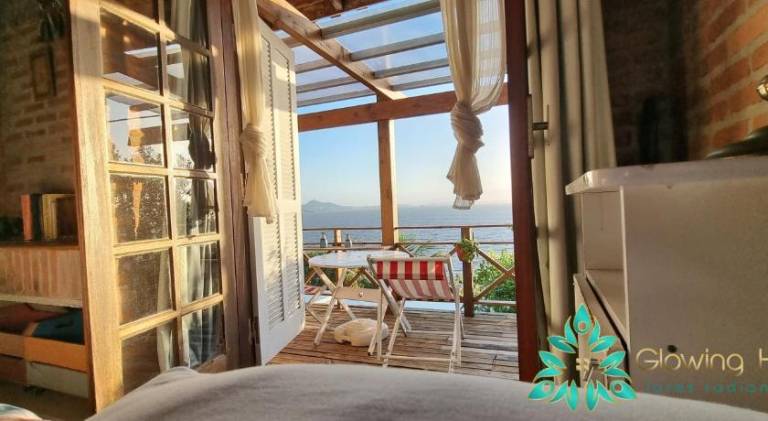 Vacation home with pool & hot tub — photo 2