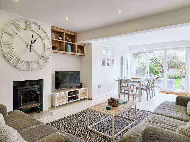 Cottage Bracklesham Bay