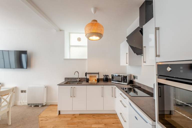 Apartment with 2 rooms for 4 persons — photo 3