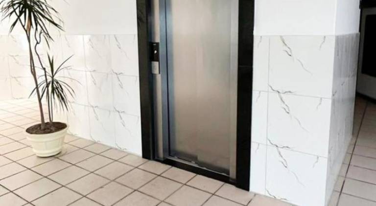 Rental apartment with pool in Santos