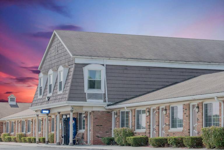Travelodge by Wyndham Mansfield in Mansfield, OH