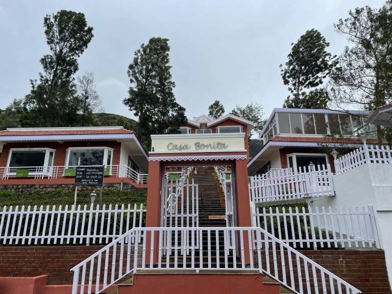 Apartment Ooty Lake