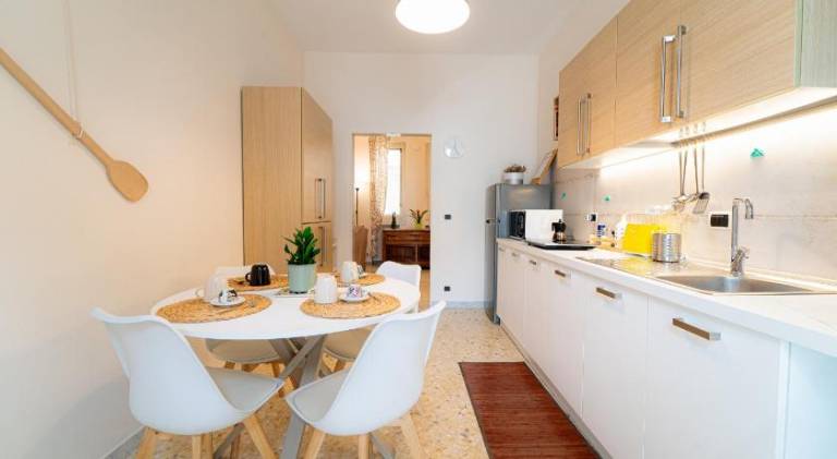 Apartment with 2 rooms for 5 persons — photo 2