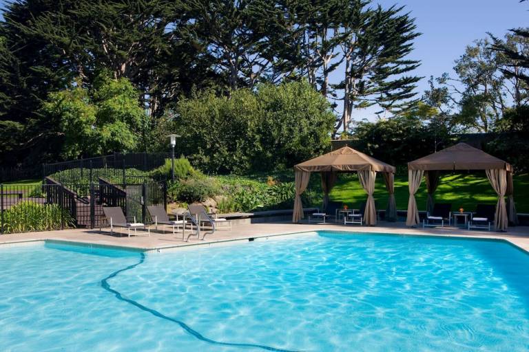 Resort  Monterey