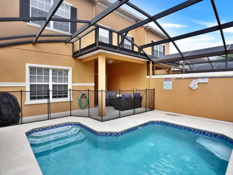 Child-friendly pleasant vacation home with sauna, patio & private pool | Pets allowed — photo 2