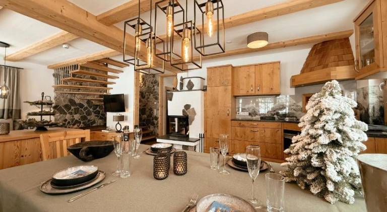 Charming vacation home with terrace, pool & BBQ | Close to the ski | Dogs allowed — photo 3