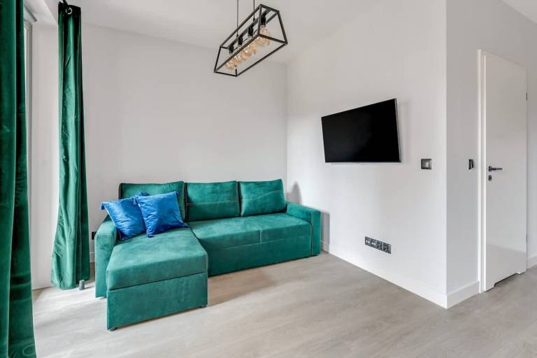 Family-friendly lovely studio with fast internet | Next to St Mary’s Church | Pets allowed — photo 5