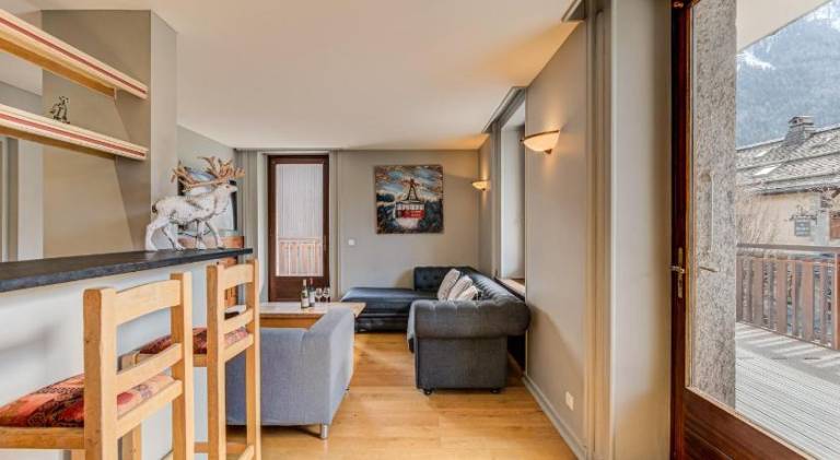 Apartment President, Alpes Agency, Central Chamonix, Sleeps 12 — photo 5