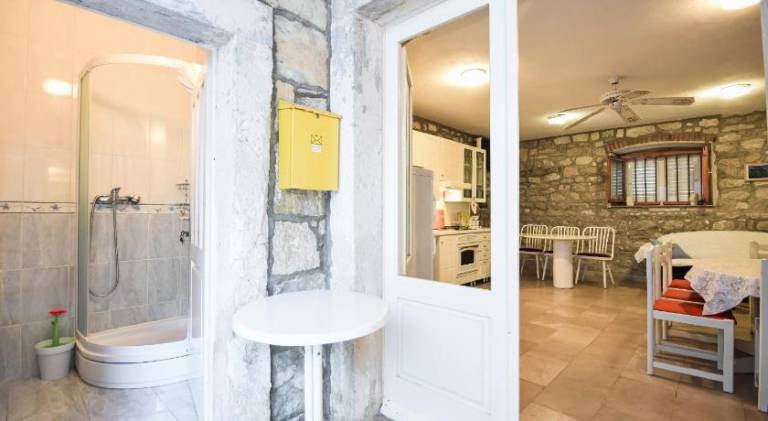 Vacation home with 4 rooms for 8 persons — photo 2