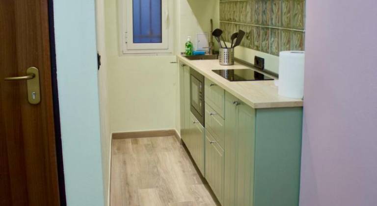 Holiday apartment with 2 rooms for 3 persons in Genoa