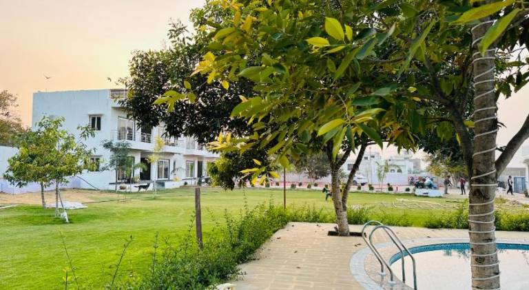 Shree Yog Maya Resort — photo 3