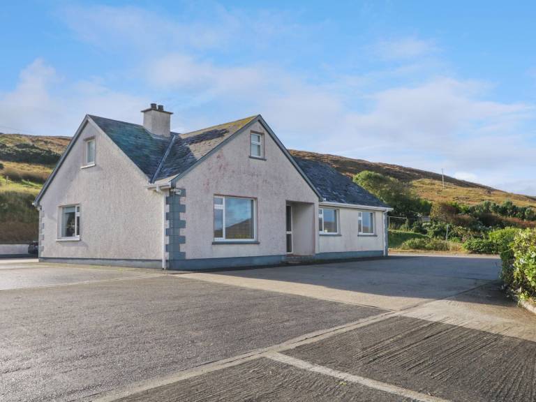 Cabin Knockfola