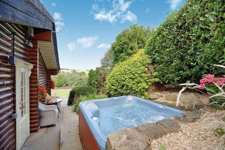 Cabin  Bingley