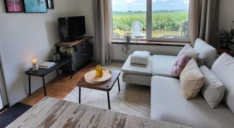 Holiday apartment with garden, pool & terrace — photo 2