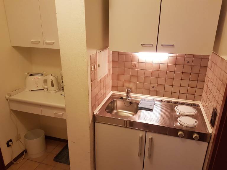 Apartment with patio, garden & barbecue | Mountain view — photo 3
