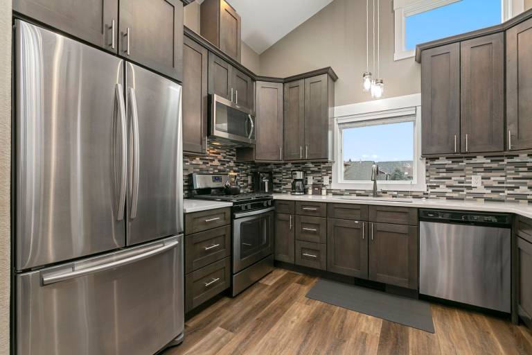415 Mason Court 6B — photo 2