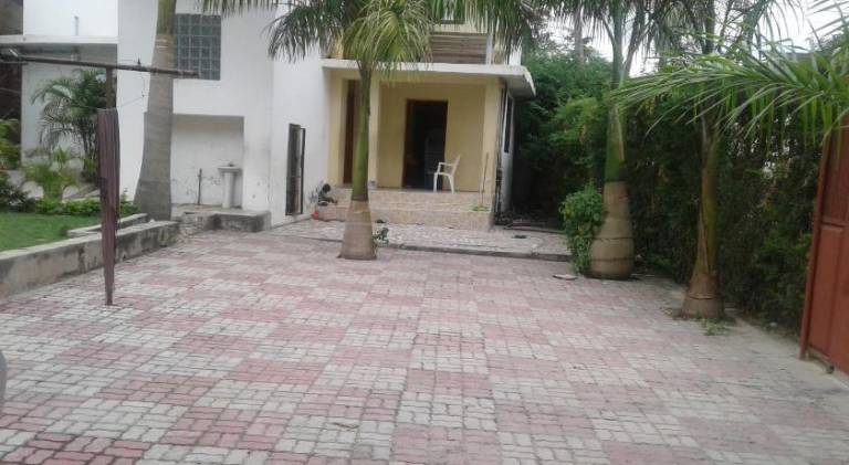 JJ & JE Family House in Dar es Salaam