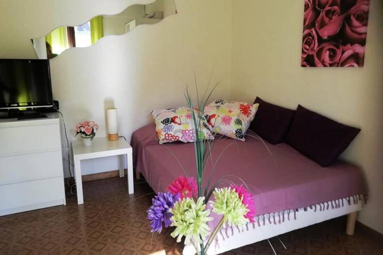 Holiday apartment with 1 room for 2 persons in Aix-les-Bains